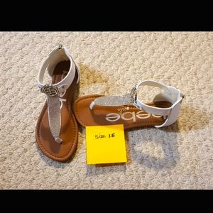 Girl's Sandles
